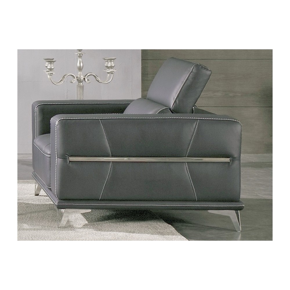 Un fauteuil 1 place en cuir italien buffle VEGA, gris foncé avec surpiqure gris clair