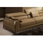Canapé d'angle en cuir italien haut de gamme 5 places SUEDE, marron. Canapé d'angle en cuir italien haut de gamme 5 places SUEDE, marron.