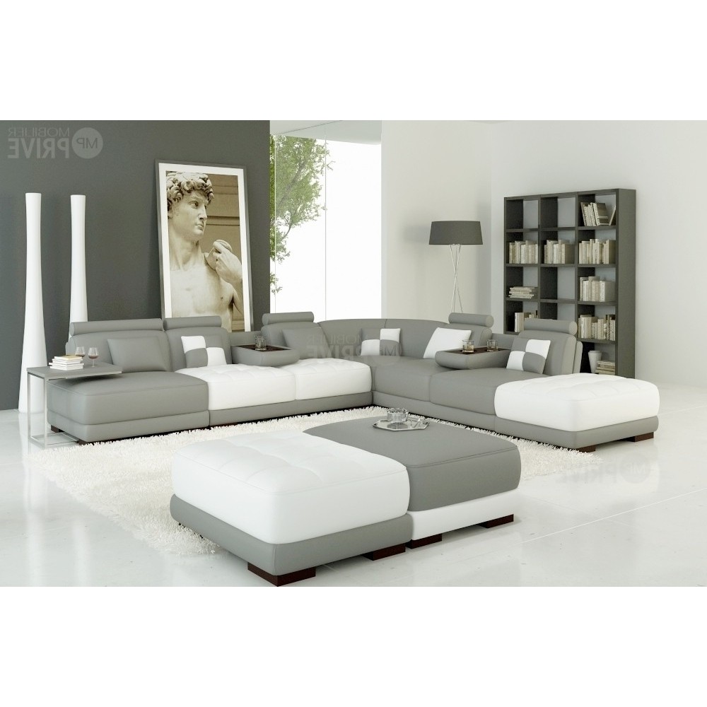 Canapé d'angle en cuir italien 7/8 places ELIXIR, gris clair et blanc, angle droit (vu de face), 1 pouf inclus, table offerte