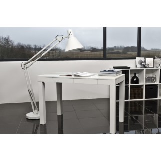 Bureau design nordique en bois lacqué ANFA, blanc