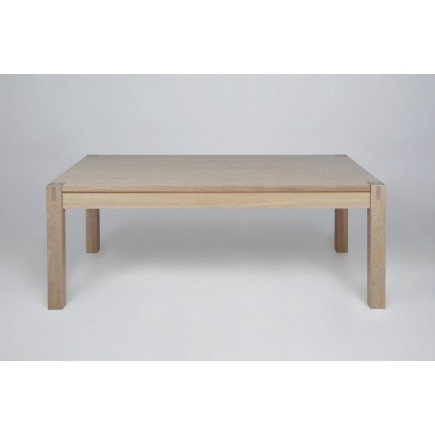 Table à manger design chêne COZINI