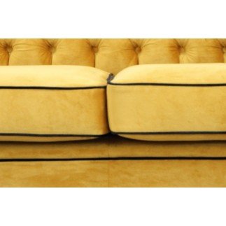 Canapé 3 places en tissu de qualité CHESTERFIELD, jaune or