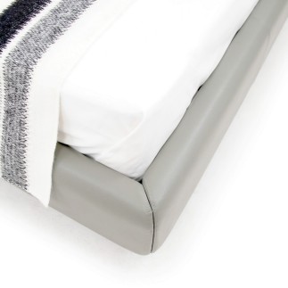 Lit design en cuir de luxe ADAM, avec sommier à lattes offert, gris clair, 180x200