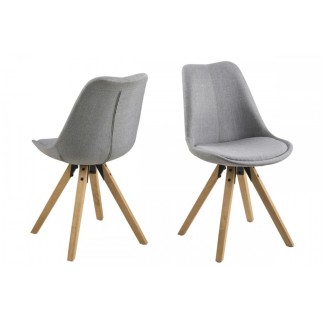 Lot de 2 chaises design tissu gris clair avec pieds en bois, DIZINA