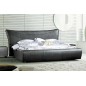 Lit cuir MANTA design. Superbe lit de qualité, aux formes contemporaines et pures, noir, 160x200