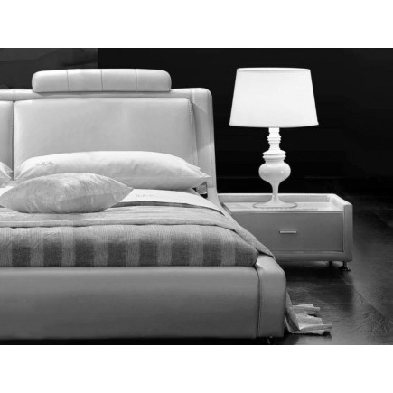 Lit en cuir italien de luxe LIVOURNE 180x200, blanc, avec 2 chevets Bery