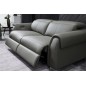 Ensemble avec 5 relax électriques; Canapé 3 places et 2 places et fauteuil 1 place en cuir italien buffle TOPRELAX, gris foncé