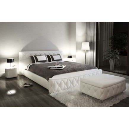 Lit en cuir italien de luxe FARNIENTE, blanc.